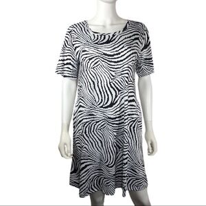 WNEEDU Swing Pocket Zebra Print Dress